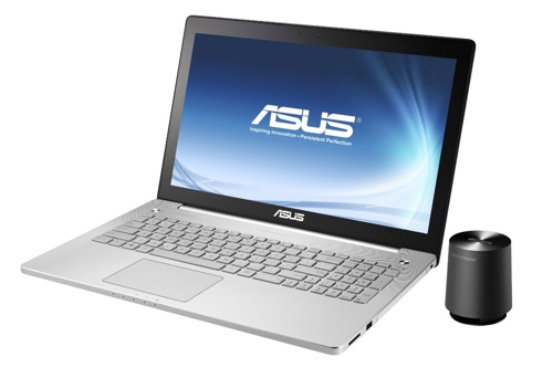 Asus N550JV-CN201H - Notebook (Intel Core i7 4700HQ, 2,4GHz, 8GB RAM, 1TB HDD, NVIDIA GT 750M 2GB, Win 8) für 878,05€