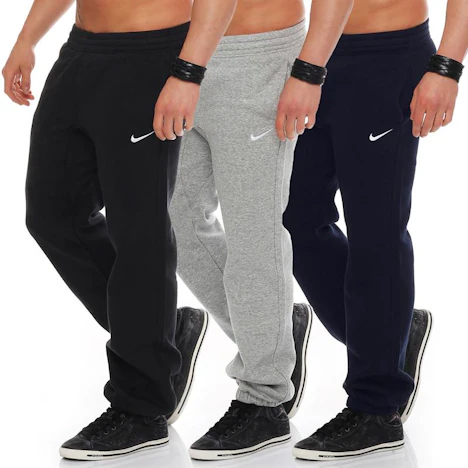Nike Swoosh Jogginghose nur 29,99€ statt 38€