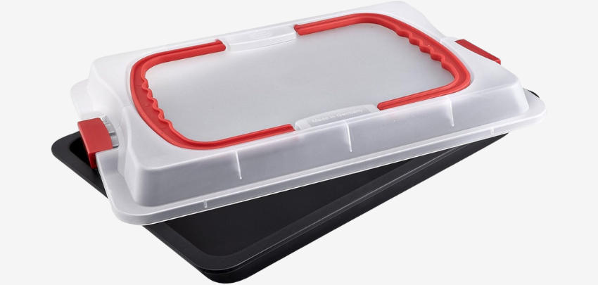Dr. Oetker Bake &amp; Go für 23€ - Backblech mit Transporthaube, antihaft, leicht zu reinigen