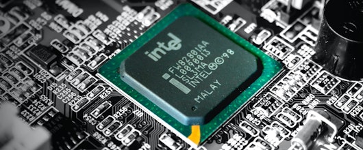 Intel-Chef wenig optimistisch » Hält die Chip-Krise bis 2023 an?