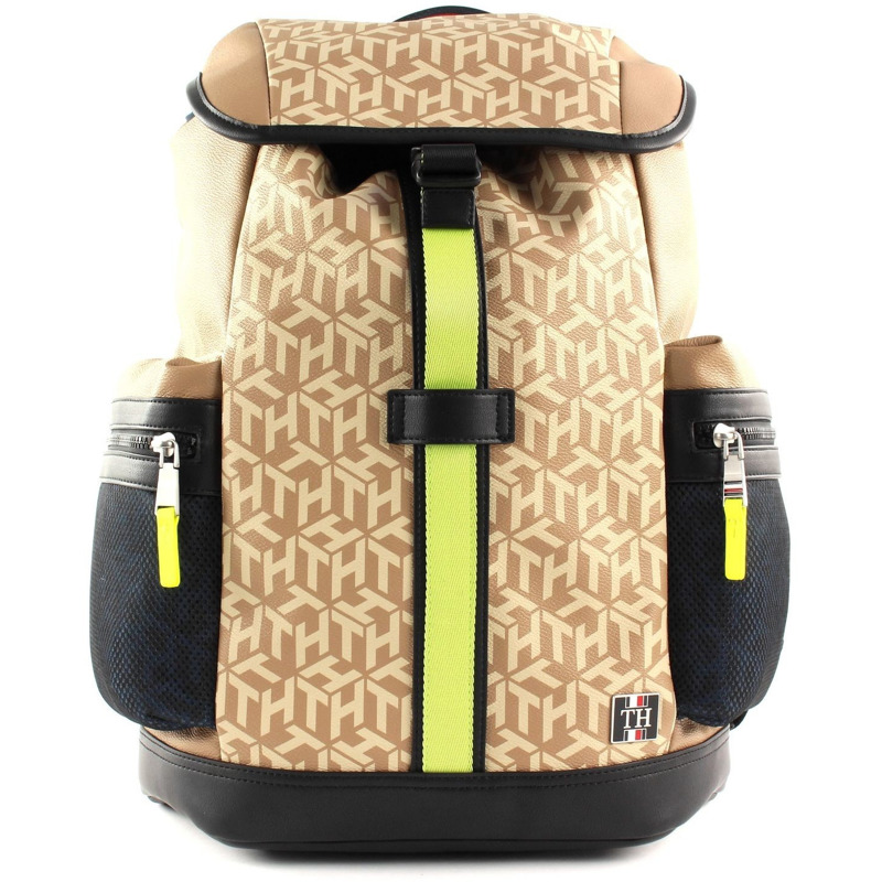 Tommy Hilfiger Coated Canvas Flap Backpack monogram light stone (AM0AM05800) im Angebot: Nur 92,99€ statt 120,96€