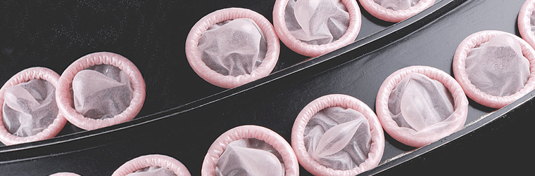 30 Kondomproben + stillisiertes Penis-Modell für den Sexualkundeunterricht