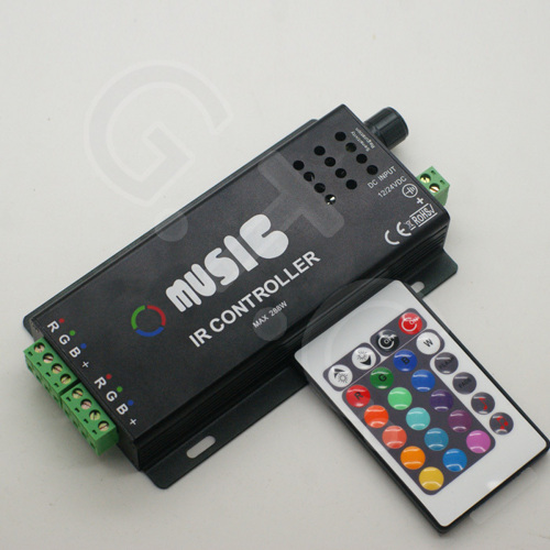 LED RGB Controller + Musik Steuerung + Fernbedienung für LED Strip Streifen für 23,79€ inkl. VSK (Vergleich ab 27,9€)