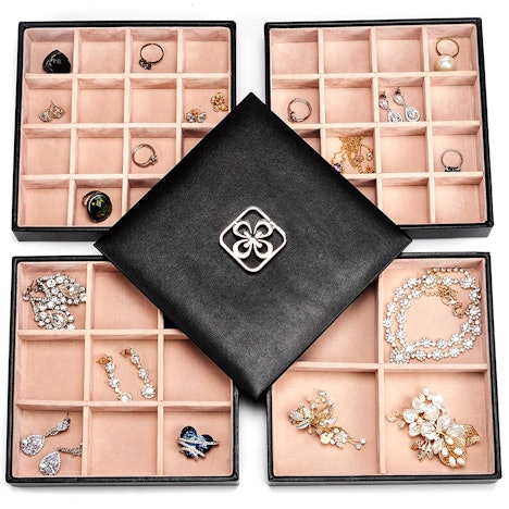 SWEETV Schmuckkästchen Schmuckkasten PU-Leder Kosmetikkoffer mit Spiegel, 4 Schichten für Ringe Ohrringe Halskette, Schwarz(Stil 2-Stil 6)