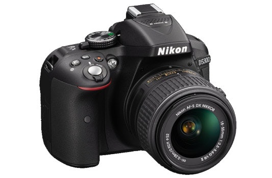 Nikon D5300 für 399€ - 24MP DSLR mit Nikkor-Objektiv 18-55mm f3.5-5.6