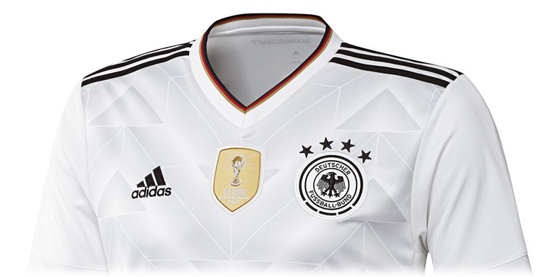 Adidas Deutschland Trikot 2017 für 41€