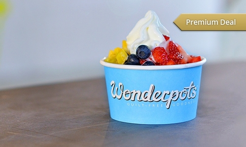 Berlin 2x Frozen Yogurt „WONDERPOTS Classic Special“ inkl. 3 Toppings bei WONDERPOTS für 7 €