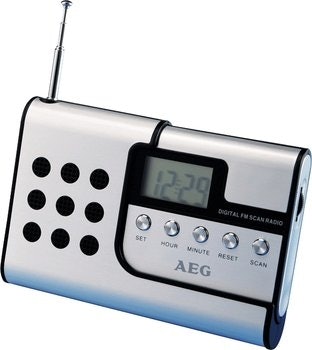 Digitales Reiseradio AEG DRR 4107 für nur 6,82 EUR
