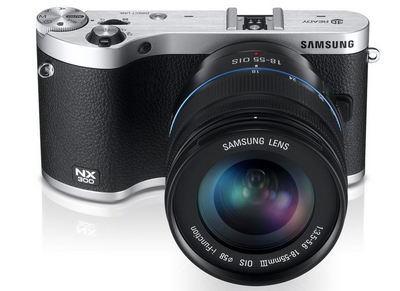 Samsung NX300 Kit 18-55 mm + Galaxy Tab 3 10" 16GB Wifi für 499€ *UPDATE*