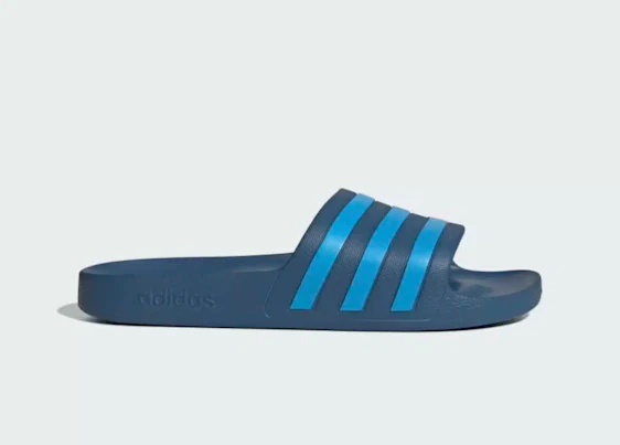 Adidas Aqua Adilettein Größe bis 44,5 für 11,76€(statt 19,47€)