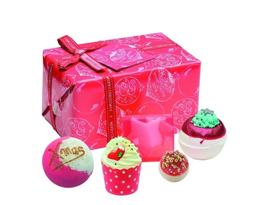 Bomb Cosmetics Geschenkset Santa Baby für 13€ evtl. +3€ Versand