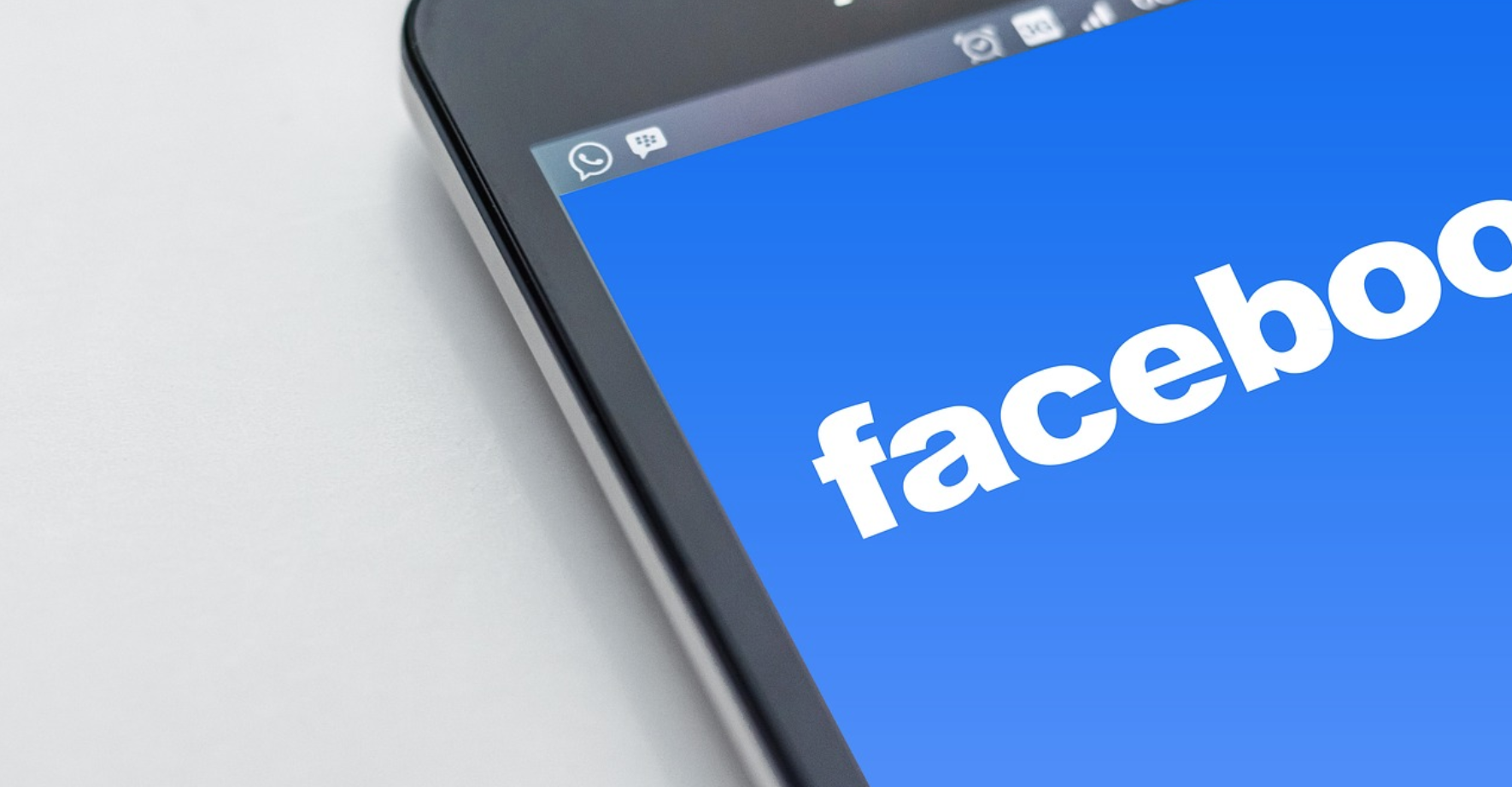 Facebook News » Neuer Nachrichtendienst in Deutschland gestartet