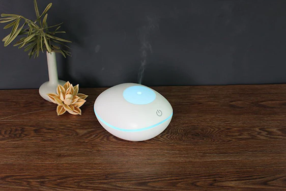 Sumaote Aromatherapie ätherisches Öl Ultraschall-Luftbefeuchter mit kühlem Nebel Holzmaserung mit 7-Farben-LED-Leuchten 300ml