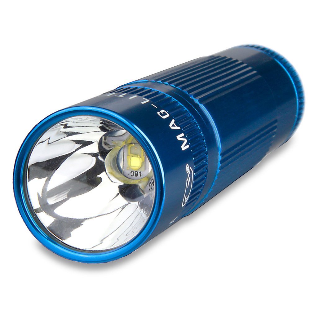 Mag-Lite XL50-S3116 LED Taschenlampe XL50, 104 Lumen, 12cm blau mit 3 Modi und Endkappenschalter für 23,69 EUR