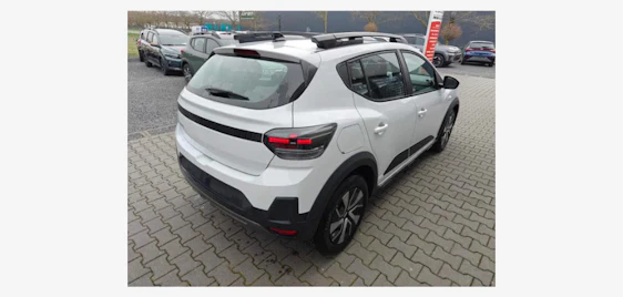 Schnell einsteigen! 🚗 Dacia Sandero Tageszulassung (110 PS) für 85€/monatlich