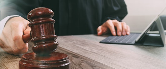 Zusatzgebühren für 0180-Nummern rechtswidrig