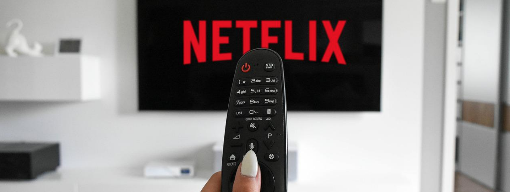 Netflix gegen Konten-Sharing: Fernseher nur noch im eigenen Zuhause