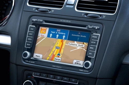 Audiovox VMO 5020 V Multimedia VW/Seat Navi für 541,49€ dank 5% Gutscheincode bei Mediadox.net!