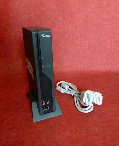 1x Fujitsu Siemens Futro S550 mit Standfuß und DVI-Kabel für 19,- EUR inkl. Versand [gebraucht/1 Jahr garantie]