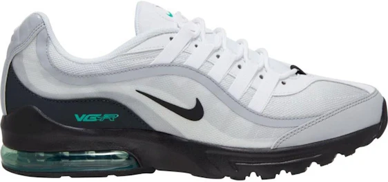 18% auf Nike Air Max VG-R wolf grey/metallic silvered-black sparen