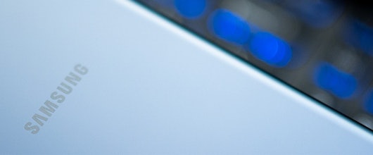 Samsung Galaxy Fold 2 noch im Sommer? » Teaser veröffentlicht, Bild geleakt