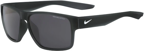 Nike Essential Venture EV1002 061 41% reduziert