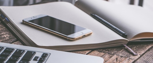 Apple iPhone 2021 » Beliebtes Smartphone aus Cupertino soll schnurlos werden