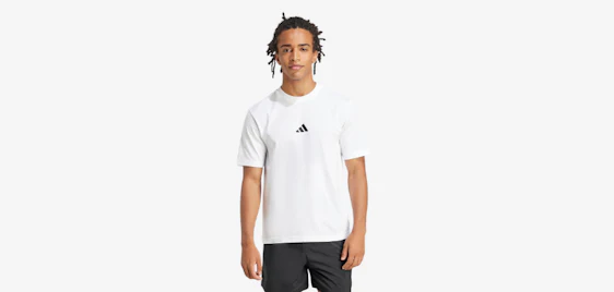 Klassiker für euren Kleiderschrank! 👕 adidas Essentials Small Logo T-Shirt für nur 16€ 👟