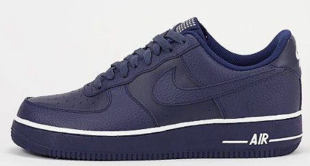 Nike Air Force 1 '07 für 60€ in Dunkelblau - schnell sein