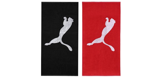 Puma Baumwoll-Badetuch für 14€ - Handtuch mit großem Logo 50cm x 100cm, Rot oder Schwarz
