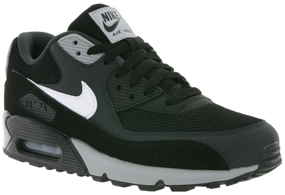 Nike Air Max 90 Essential in Schwarz für 80€ bei Outlet46 - Größe 40 - 48,5
