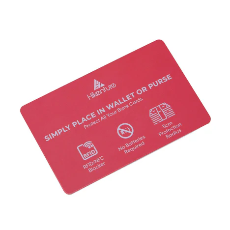 RFID Blocking Karte in Schwarz oder Rot für 4,04€ inkl. VSK – Prime