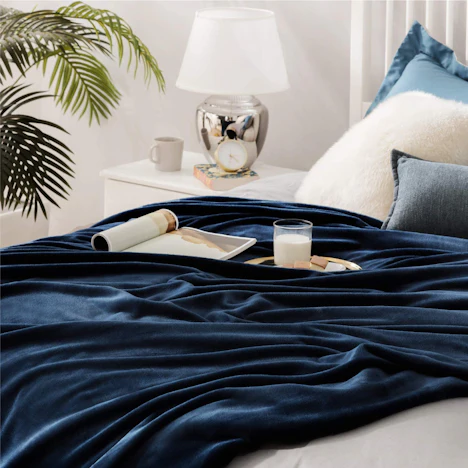 40% Rabatt auf Weiche warme Kuscheldecke Fleecedecke in versch. Farben&Größen