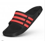 Adidas Duramo Badeschuhe/ Badelatschen für 14€