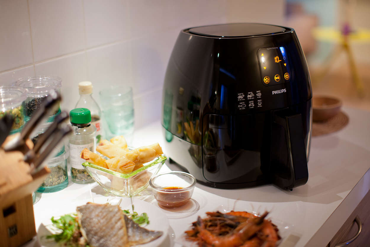 Heißluftfriteusse PHILIPS Viva Collection Airfryer HD9240/90 XL für 139,99 EUR inkl. Versand