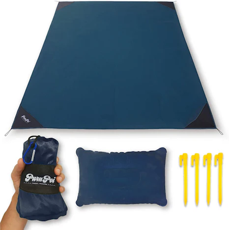 PuruPoi Superleichte XXL Picknickdecke + Kissen Kombo-Set mit 3-Fach Effekt: wasserfest, reißfest, kompakt für 14,90 EUR