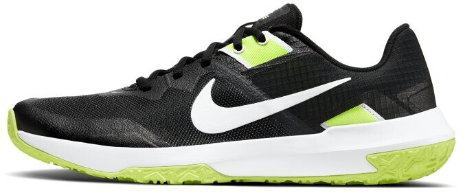 Nike Varsity Compete Trainer III für 36€ - Sneaker in Größen 38,5 - 47