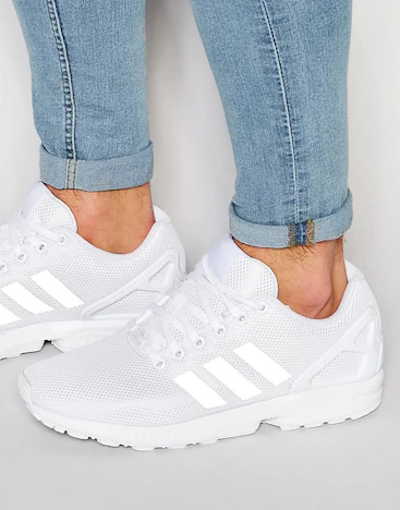 Adidas ZX Flux in Triple White für 39€