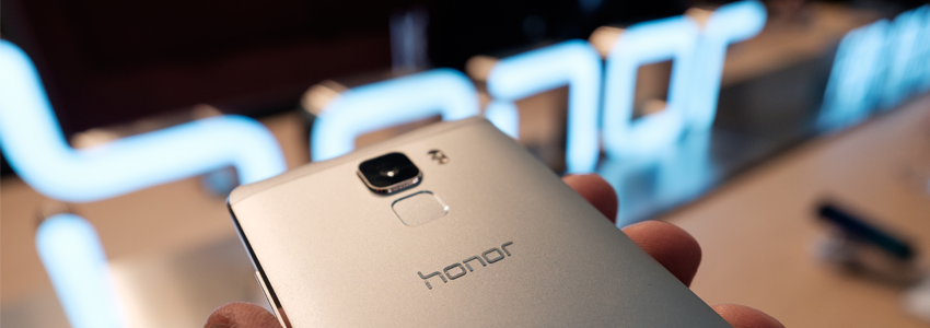 Längerer Handelsstreit befürchtet? » Huawei will Honor verkaufen