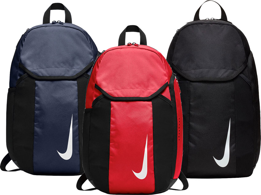 Nike Club Academy Team Rucksack für 15€ – mit 30l Volumen, in verschiedenen Farben