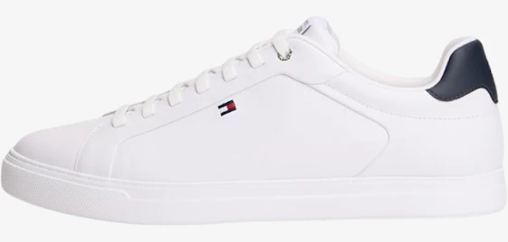 Stylisch unterwegs! 👟 Tommy Hilfiger Icon Court Light Leder-Sneaker für nur 52€ 🕊️