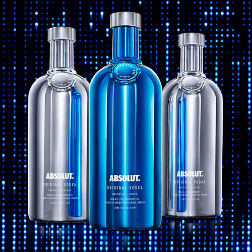 Absolut Vodka 0,7 Liter "Special Edition Electrik" für 10,99€ bei Real Lokal
