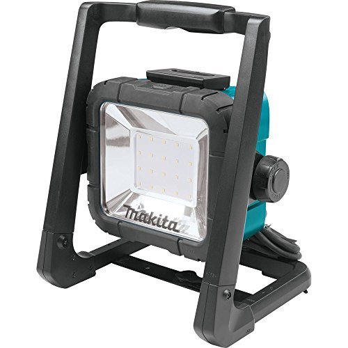 Preisfehler! Makita DML 805 LED-Baustrahler mit 14,4V, 18V und 230V für 27€