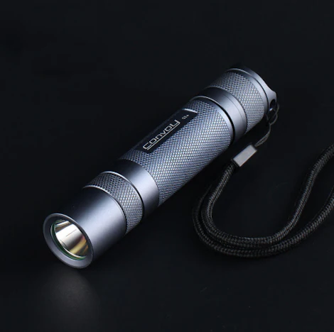 Convoy S2+ Taschenlampe (Versand aus UK)