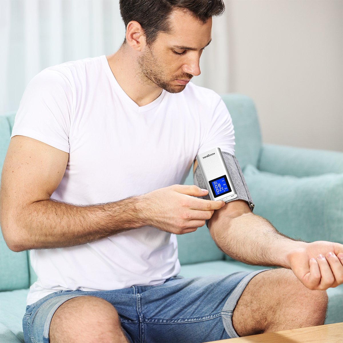 Oberarm Blutdruckmessgerät FDA genehmigt Kabellos WiFi oder Bluetooth Connectivity mit Herzfrequenz-Erkennung und App für iOS und Android