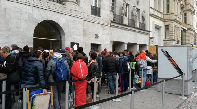 Apple_Store_KuDamm_Berlin