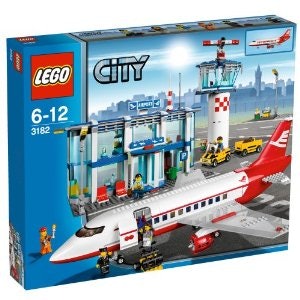 LEGO City Großer Flughafen (3182) für 50€ (Update)