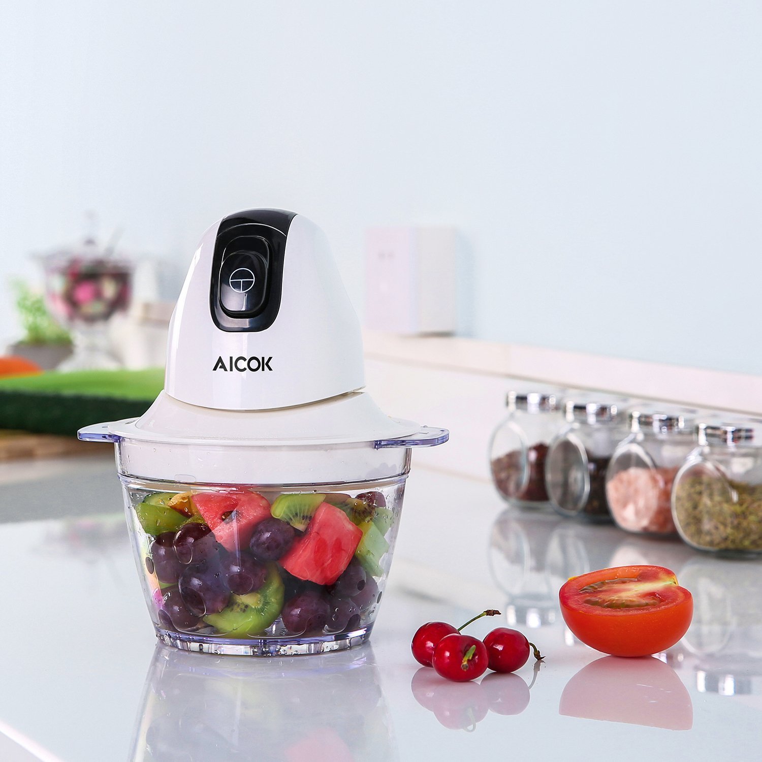 Aicok Zerkleinerer (300 Watt, 4 Edelstahl Messer) für nur 12,99€ anstatt 22,99€