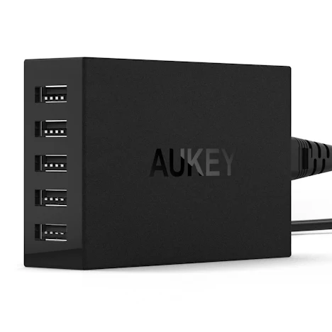 Aukey USB Ladegerät für 7€ - Ladeadapter mit 5 USB Ports und 25W