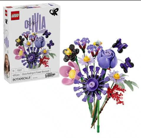 LEGO Botanicals Olivia Rodrigos Blumenstrauß Bausets für 26,99€(statt 33,92€)